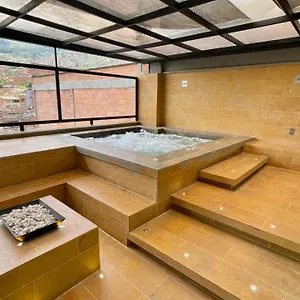 edificio-helena.colombiamedellinhotels.com/