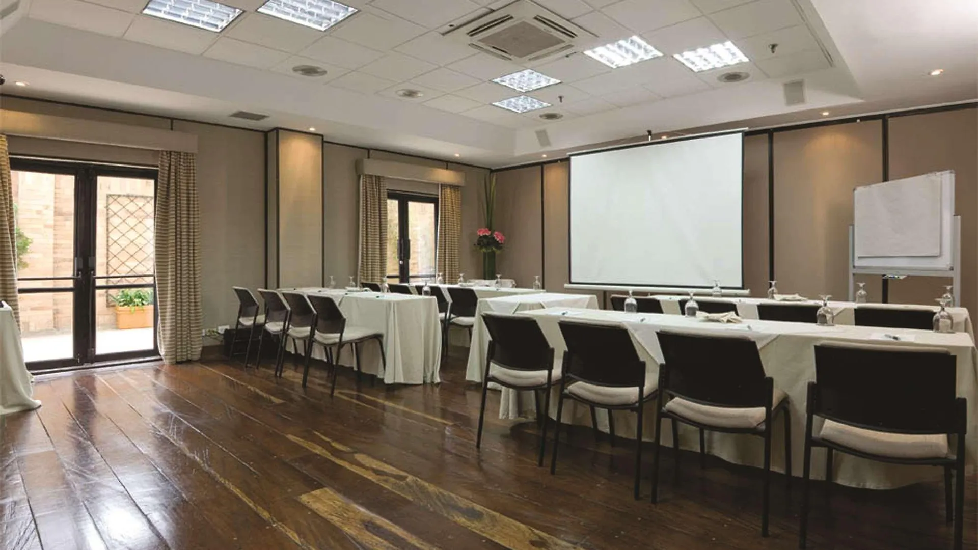 Embassy Suites By Hilton Bogota - Rosales