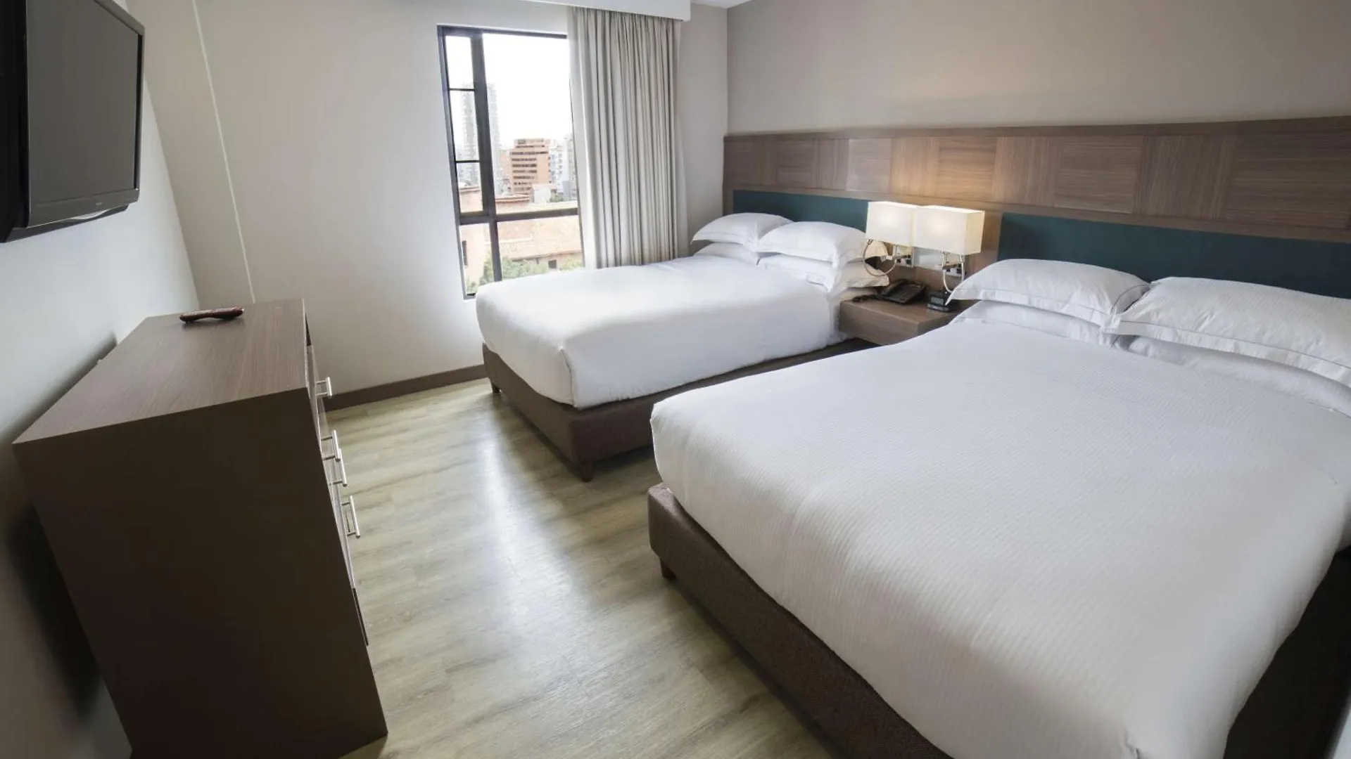 Embassy Suites By Hilton Bogota - Rosales Hotel