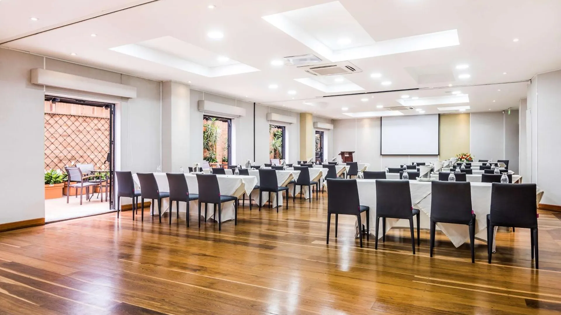 Embassy Suites by Hilton Bogotá - Rosales