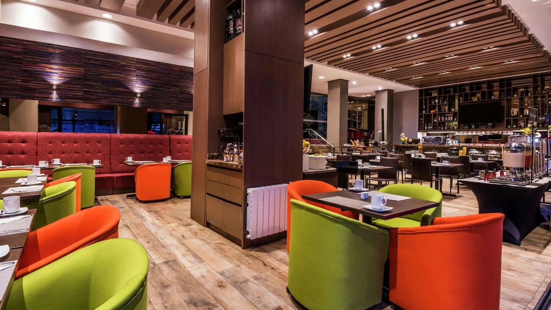 Embassy Suites by Hilton Bogotá - Rosales 5*,