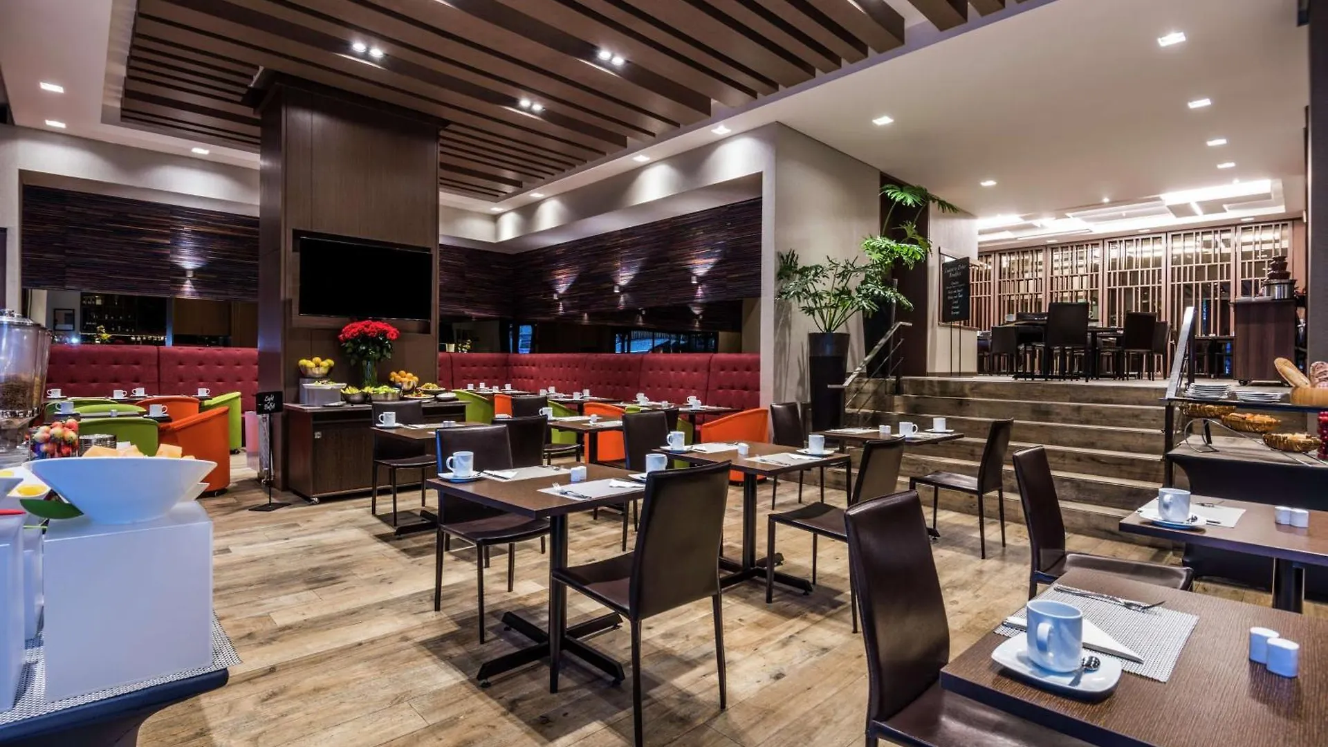 Hotel Embassy Suites by Hilton Bogotá - Rosales