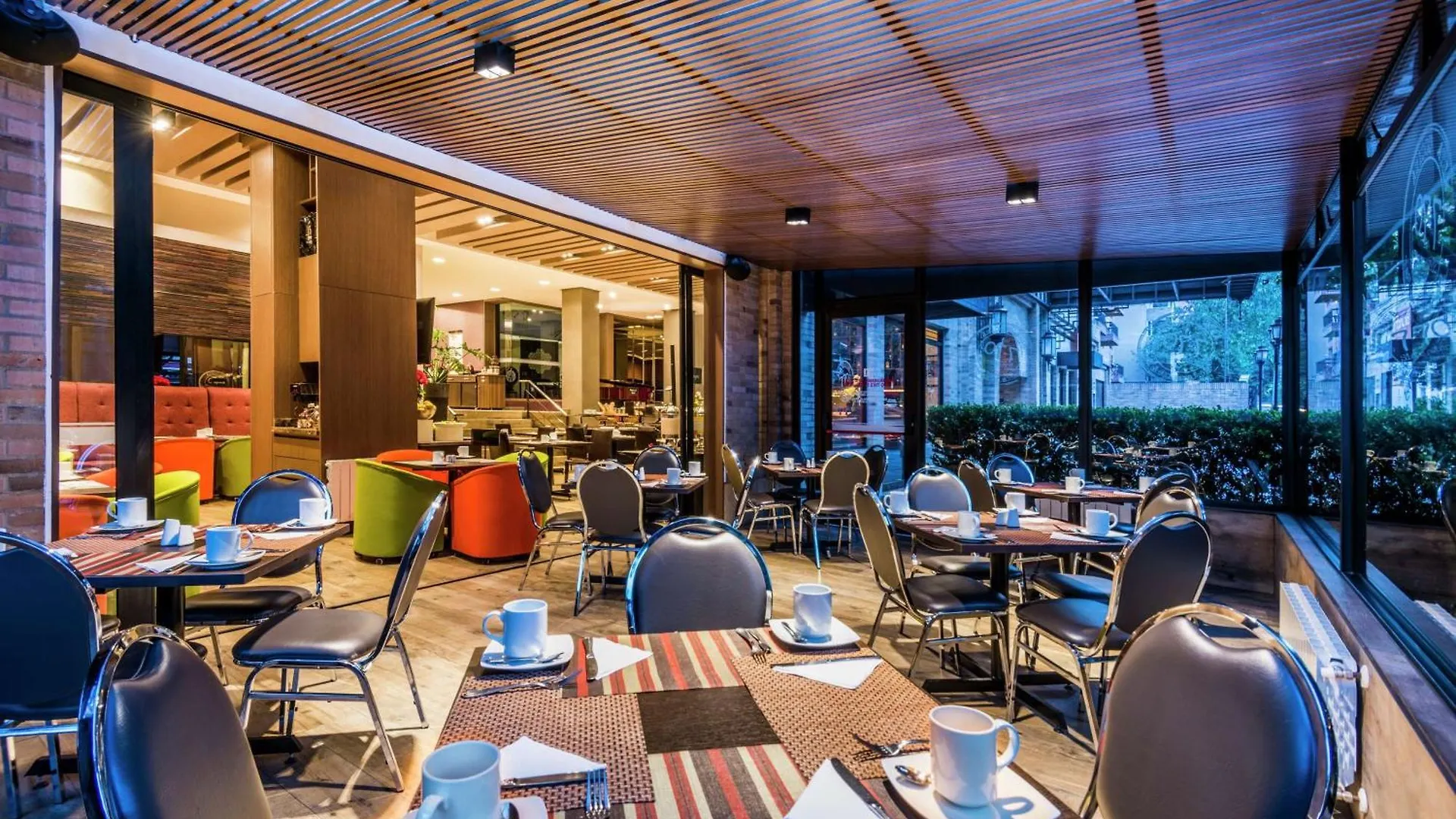 Hotel Embassy Suites by Hilton Bogotá - Rosales
