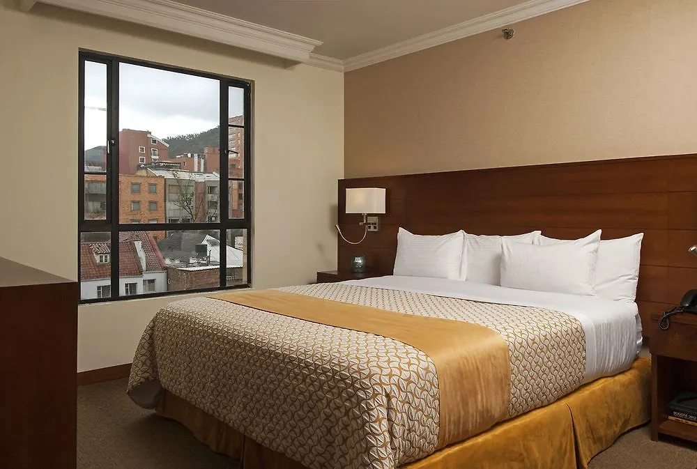 Embassy Suites by Hilton Bogotá - Rosales 5*,